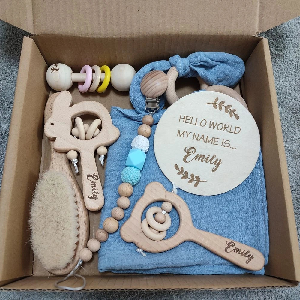 Personalized 8 Piece Baby Gift Box